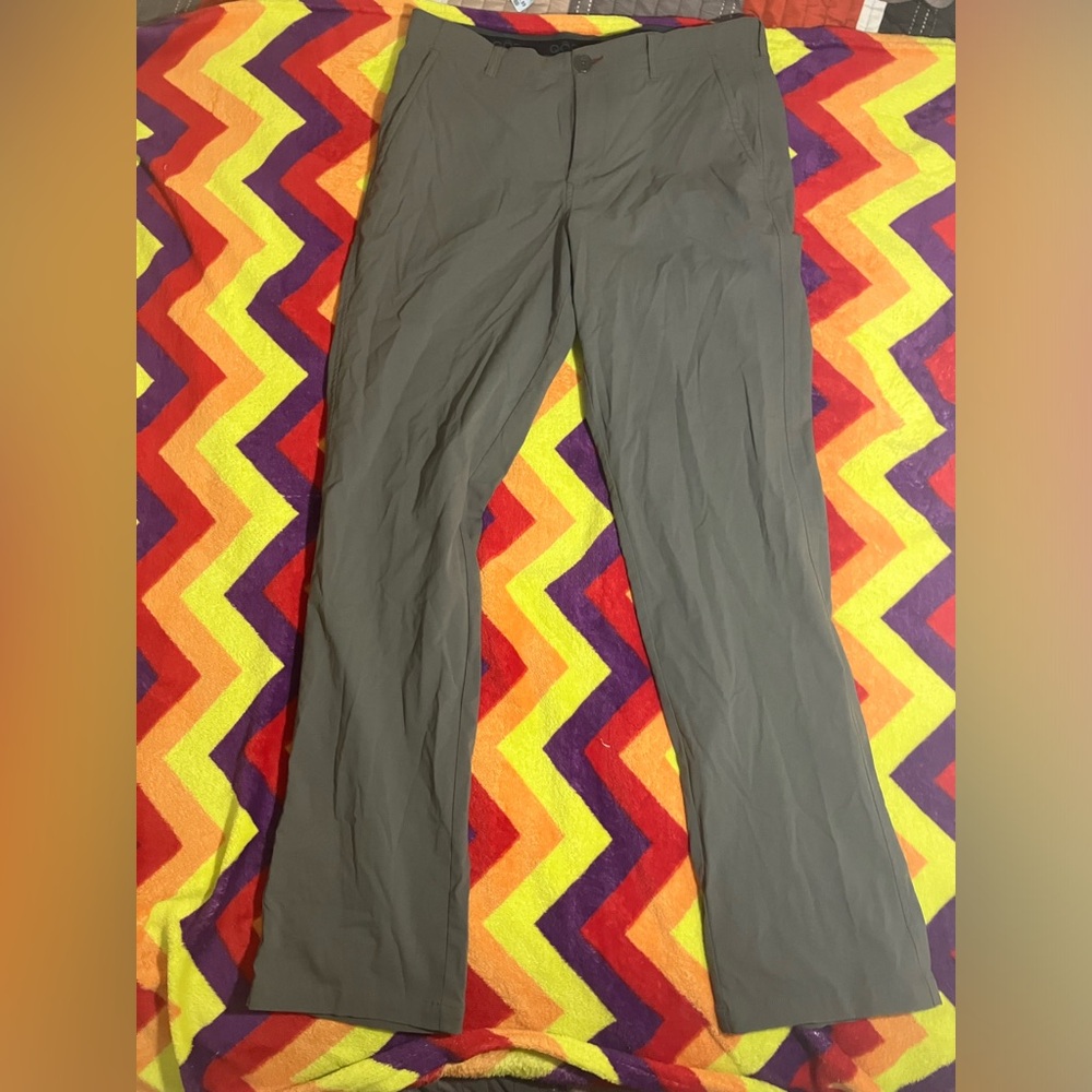 Men's QOR ATHLETIC Grey tech chino pants 32/34